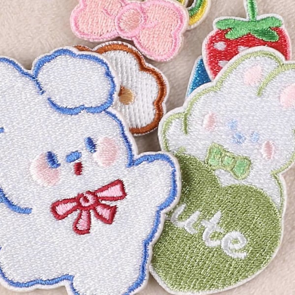Datorbroderi etikett, söt tecknad djur frukt patch, klädtillbehör, DIY broderi patch, självhäftande tyg patch