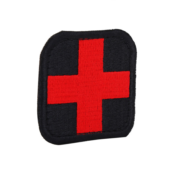 Lääketieteellinen risti brodeerattu Patch Hook & Loop -kirjonta applikaatiomerkki vaatekassin hatussa (#1)