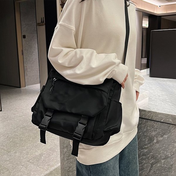 Messenger Bag for Men Women Flap Over Messenger Bag Nylon Lightweight Casual Shoulder Messenger Bag Large Capacity Black