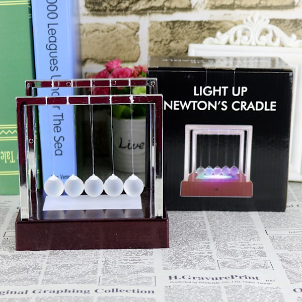 Belyste Newtons Vugge Kugle Miniature Model Ornamenter Hjem Dekoration Hjemmekontor Skrivebord Dekor Gaver