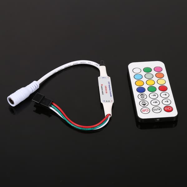 Mini 21 Tangenter IR Trådlös Fjärrkontroll För WS2811 WS2812B LED Strip Lights DC 5-24V