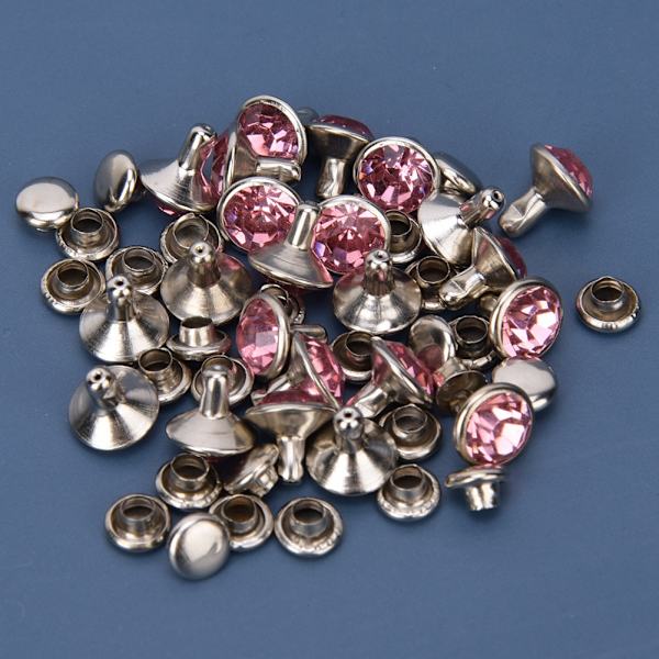 50 set Strassnitar Kristall Diamantnubbar Läder Craft Bag Kläder Dekoration8mm Silver Edge Rosa Diamond