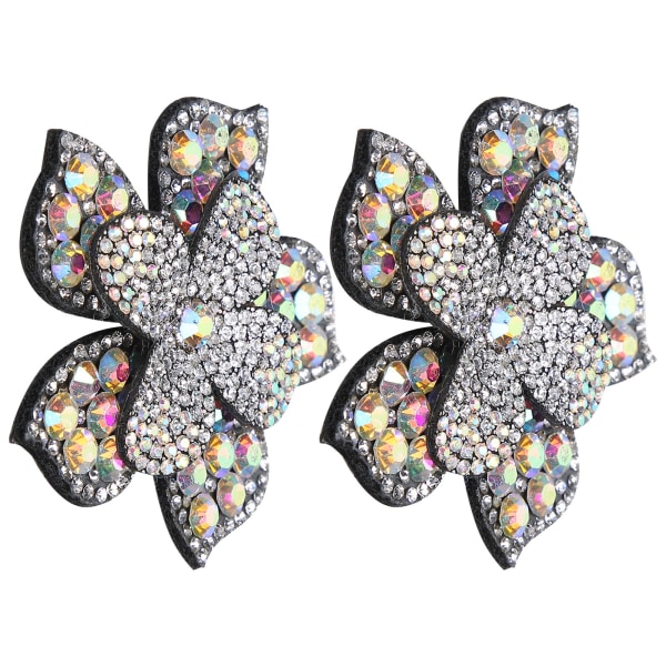 2 stk Crystal Diamond Patches Applikasjoner Klistremerker Blomster Klær Sko Dekorasjon DIY AccessoryAB Farge
