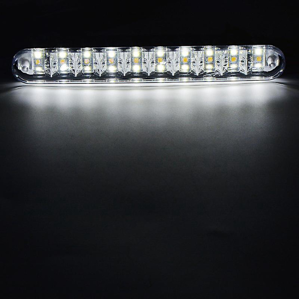 2 x 30 LED SMD -päiväajovalot, joissa automaattinen suuntavilkku ja DRL TFL -toiminto keltaisena