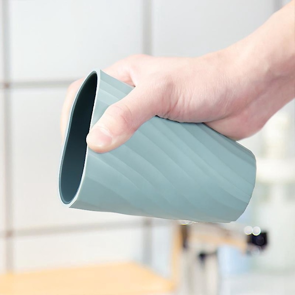 Set med 2 Okrossbara Badrumsmuggar, Tandborstmugg för Badrum (Ljusblå och Mörkblå)