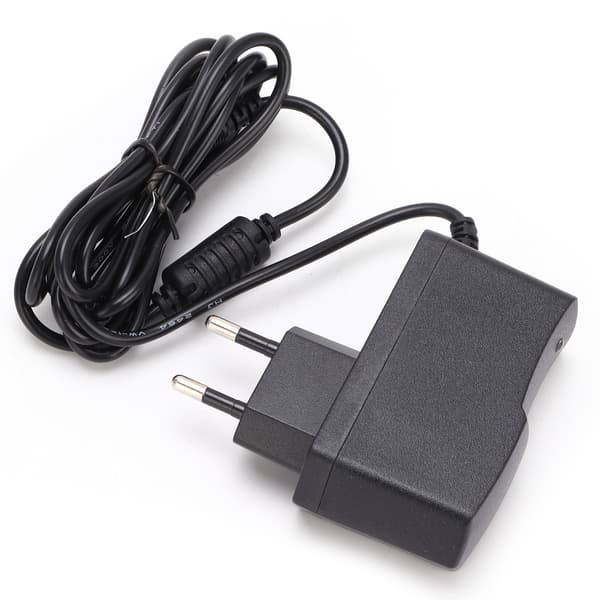 Strømadapter 9V Sort Multi Effects Plast Bredt Anvendelig Linjelængde 190cm 9V AC100‑240V EU-stik