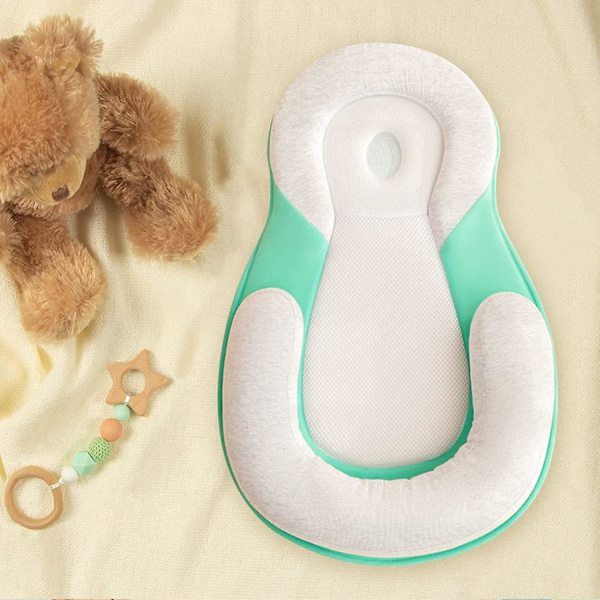 Bomulls Baby Snuggle Nest Sleeper - Bärbar & Andningsbar Lounger för 0-12 Månader (Grön)