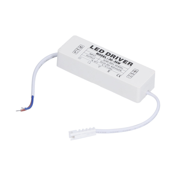 LED-drivrutskydd Funktion Bra värmeavledning Liten storlek Bekväm användning DIY Power Drive-kontakt för hushåll