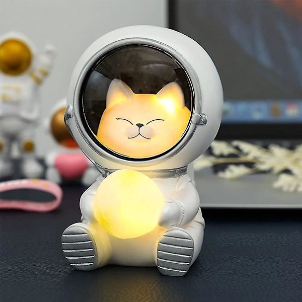 Søt Astronaut Harpiks Nattlys for Barnerom Dekorativ Lampe Gave