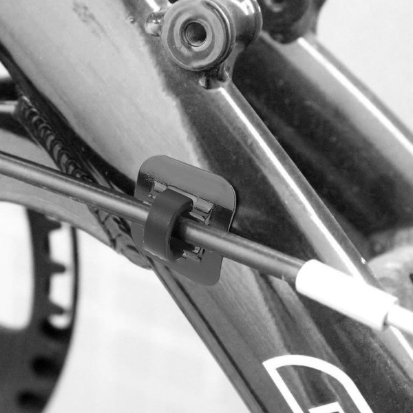 CANSUCC 4 st Cykelbromskabel Rörstyrningsväxeladapter Cykelram C-spänne (svart)