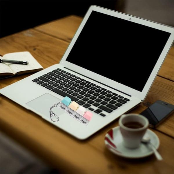 LED-valaistu näppäimistön napsautusavainnippu Keycap-testaaja aikuisille näppäimistön napsautus LED-valo avainnippulelu Macaron-värit