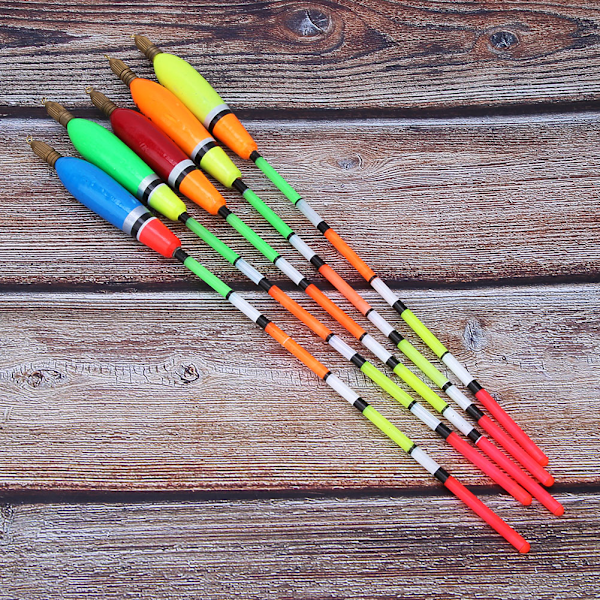5 st Balsa träfiskeflöte Bobber Bite Indikator Fiskeutrustning (4+2g )