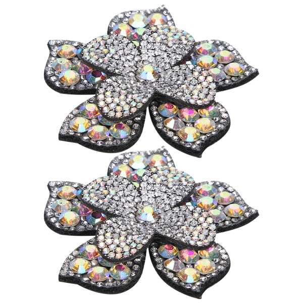 2 stk Crystal Diamond Patches Applikasjoner Klistremerker Blomster Klær Sko Dekorasjon DIY AccessoryAB Farge