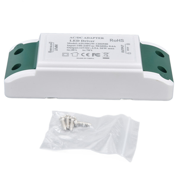LED-driver 12V DC 30W 2,5A konstantstrømspenning LED-lystransformator for hjemmedekorasjon gjør-det-selv-lampe AC 100‑240V