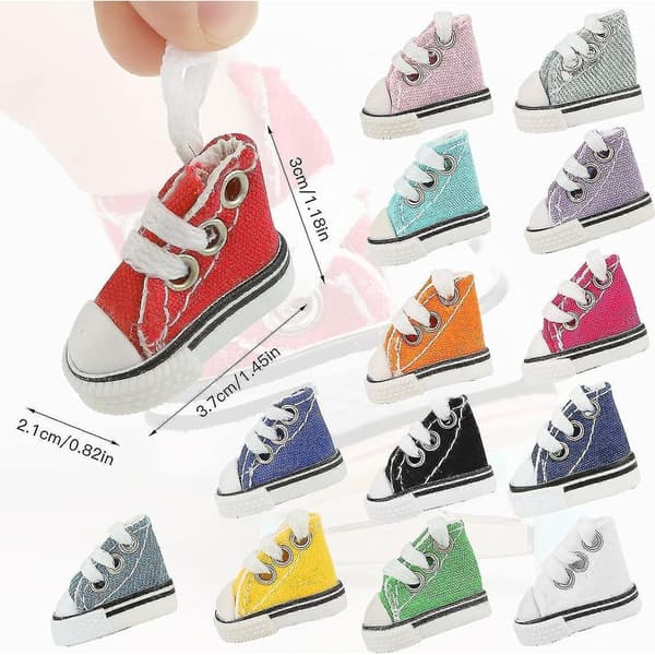 14 par mini tåsko, yndige små sko til breakdance, fingerboarding, dukker og mini-sneakers.