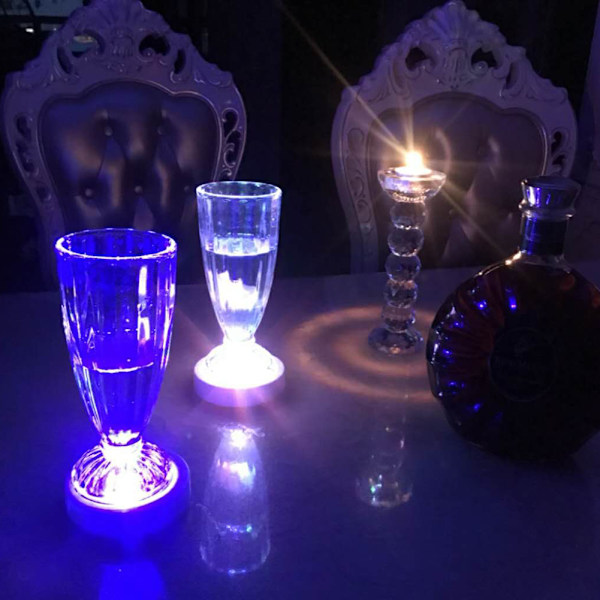 Cup Wine Bottle Coaster med skiftende LED-lys Sort Shell Hvidt lys Intet batteri inkluderet