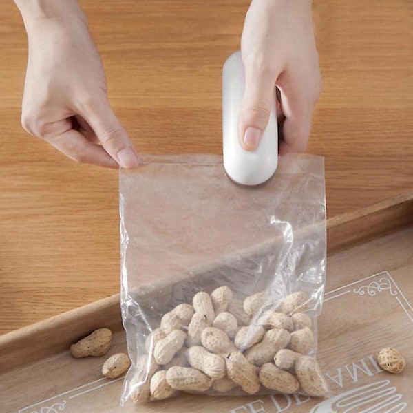 Bærbar Varme Vakuumforsegler - 2 i 1 Mini Matforsegler og Kutter for Plastposer