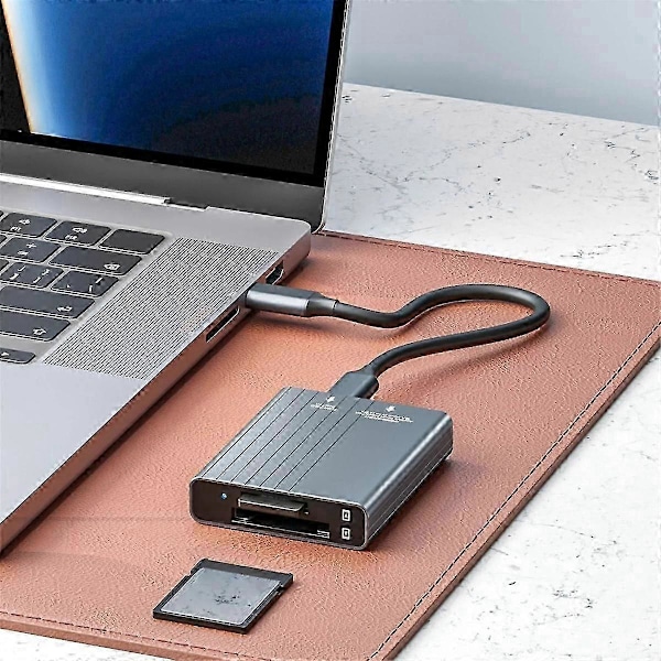 CFexpress Minneskort Typ B + Typ A 2-I-1 USB 3.1 Gen2 10Gbps Kortläsare Adapter Dubbla Fack med USB C / USB A