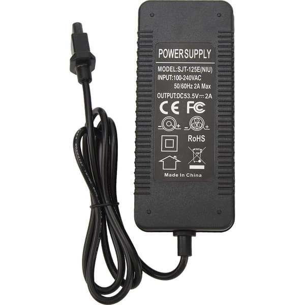53,5 V 2 A yleislaturi sähköskoottereille ja sähköpyörille – EU 100–240 V verkkolaite