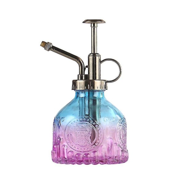 Blå vintage glass sprayflaske med høy forstøverdyse for hageplanter, blomster og rengjøringsløsninger