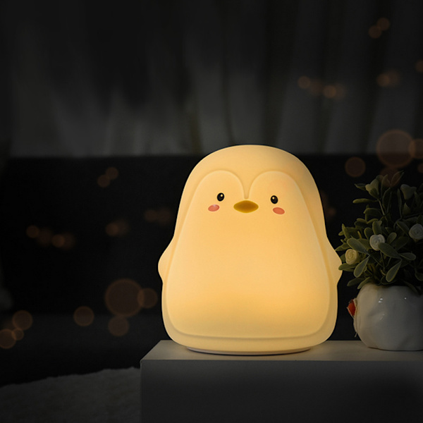 Silikon Farverig Sød Pingvin USB Opladning LED Nattelys Lampe til Soveværelse Sengekanten Hvid