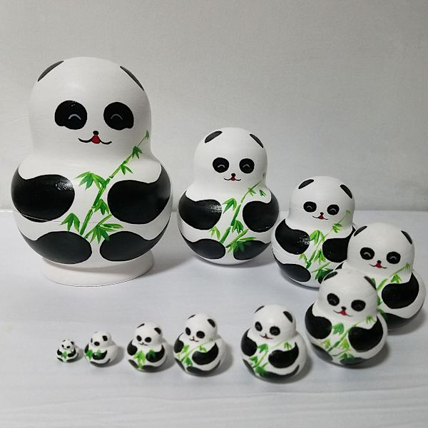 Russisk Matryoshka Nesting Dolls Set - Håndlavet 10-delt pandaserie i malet træ - Traditionelle russiske dukker til gaver og legetøj