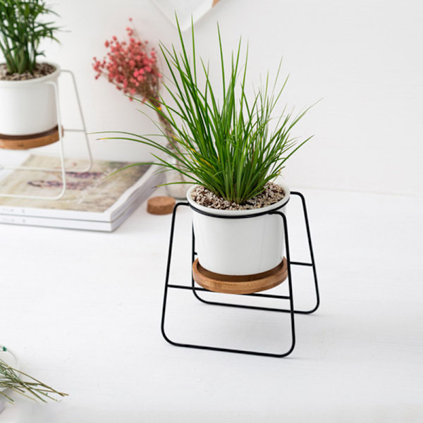 Sukkulente potter med stativholder Hvid moderne keramisk blomsterkrukkepotte Sort jernstativ Bambusbakke Hjemmekontor Indendørs dekoration