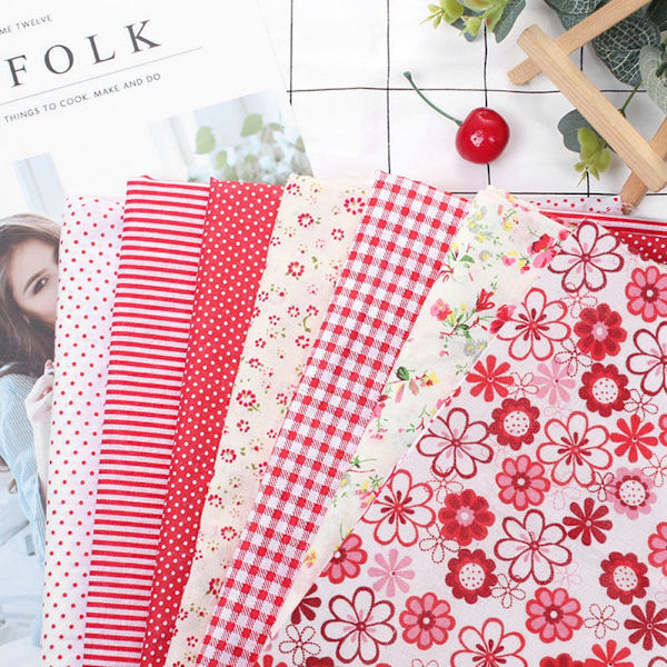 7 stk bomullsstoff firkantet blomst forhåndskuttet DIY patchworkstoff rød blomsterserie (50 * 50 cm)
