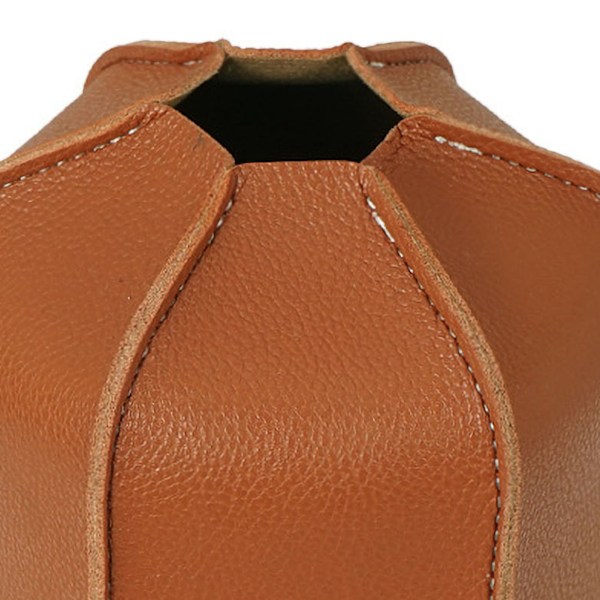 Flat Gassbeholder PU Lærhylse Brenselstank Beskyttende Etui Camping Komfyr PU Lærdeksel for Utendørs 450g 11.5x14.5cm