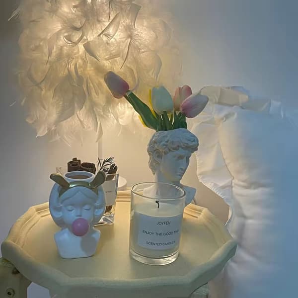 Skrivbordsblomvas Harts Sminkborste Penna Dekorativ Staty Hållare Organizer för Rum Blås Bubbla Flicka