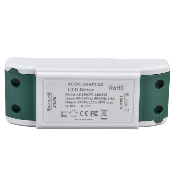 LED-driver 12V DC 30W 2,5A konstantstrømspenning LED-lystransformator for hjemmedekorasjon gjør-det-selv-lampe AC 100‑240V