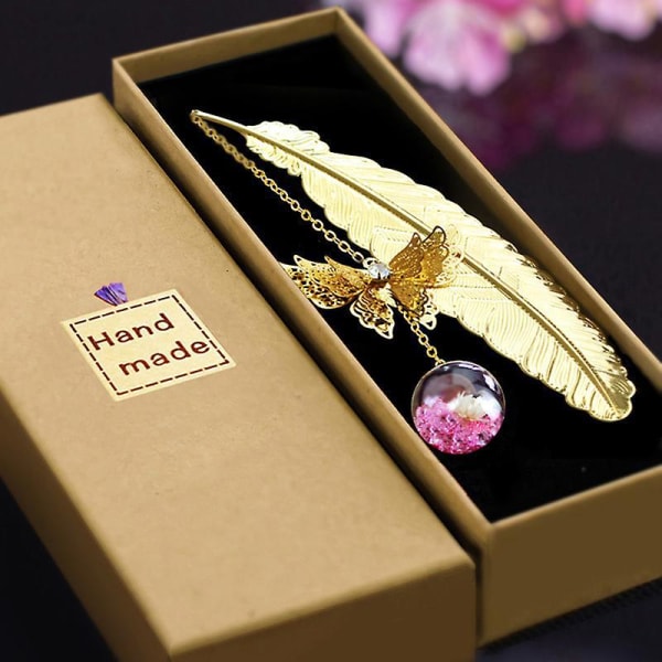 Kirjanmerkki kultaisella metallisulalla, 3D-perhosella ja ikuisella kuivakukisella (ruusu) helmiriipus - täydellinen lahja naisille, miehille, lapsille ja tytöille