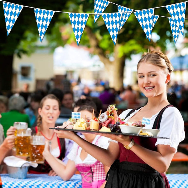 Oktoberfest- set , jossa on 3 Baijerin lippua - 10 metriä