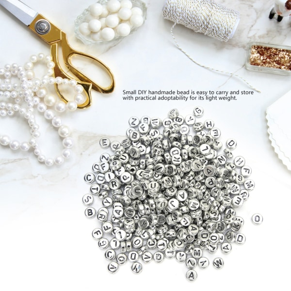 500 STK Akrylperler Runde gjør-det-selv-materiale Håndlaget perletilbehør Engelsk alfabet for klær Sølv