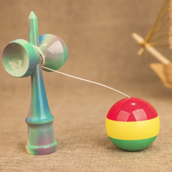 Japansk traditionel legetøj, træmalet bold Kendama børnesportsspil