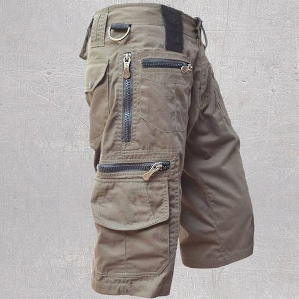 Mustat XL Streetwear Cargo-shortsit useilla taskuilla
