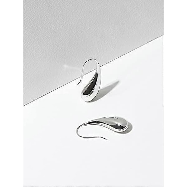 Örhängen i Sterling Silver, droppformade - 2 st