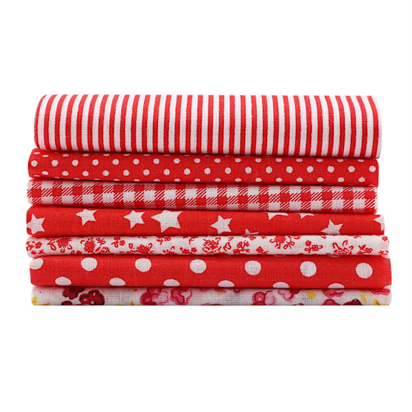 7 stk 25*25 cm bomullsstoff DIY assorterte firkanter forhåndskuttede sengetøypakker (rød)
