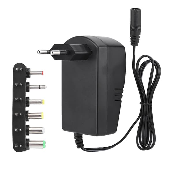 Universal 30W 3V-12V Justerbar Spenning Strømadapter Med 6 Kontakter (EU Plugg 100-240V)
