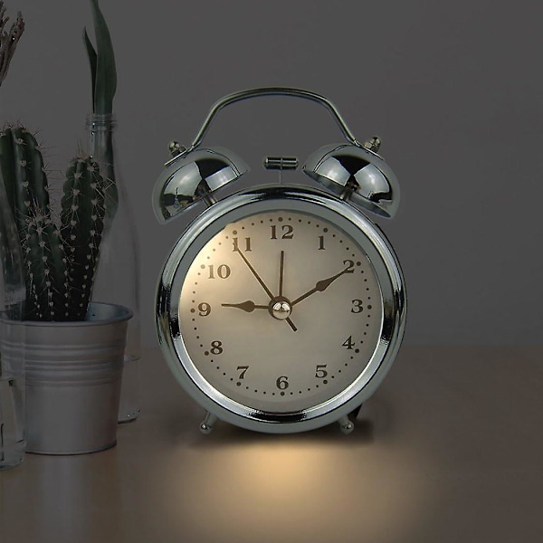 Dubbel Bell Metall Väckarklocka Retro Väckarklocka med Nattlampa Quartz Klocka Tyst Väckarklocka