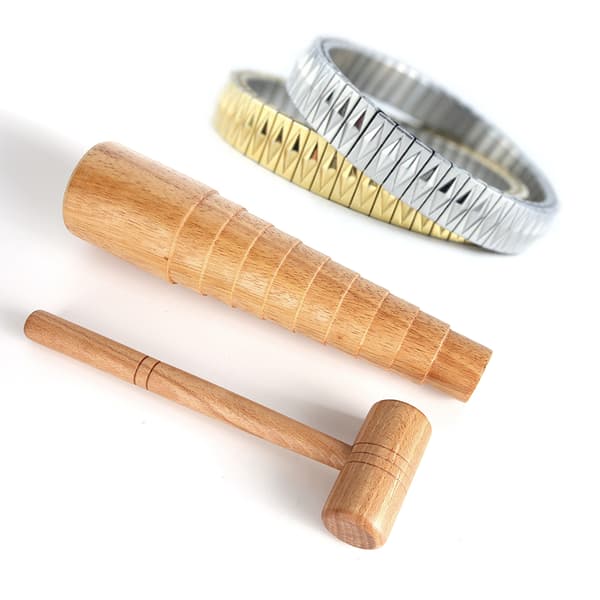2st / set Trä Mandrel Sizer Smyckestillverkning Justera Armbandsstorlek Mätsticka Hammare Verktygssats