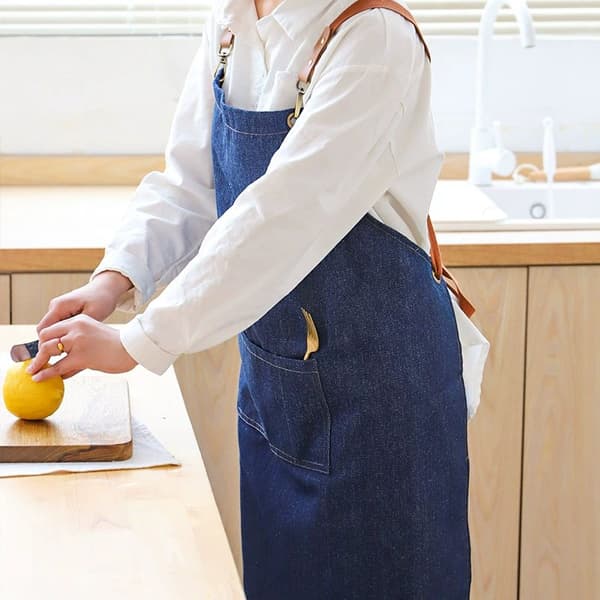 Justerbart denimkøkkenforklæde med lomme, madlavningsforklæde til kvinder og mænd, til café, grill, have Blue