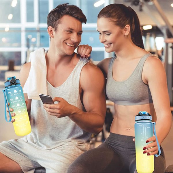 Läckagesäker BPA-fri vattenflaska med timer och sugrör - 1L, blå och gul - Perfekt för vandring, cykling, camping, yoga, gym och skola