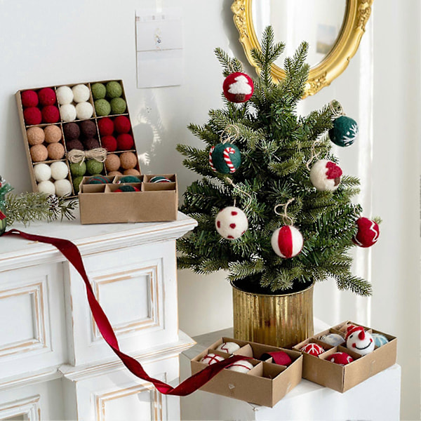 6/36 stk. 3/5 cm Julefiltball Snøfnugg Snømann Heldekkende Farge Knusesikker Gjenbrukbar Juletre Hengende Ball Ornament Anheng C