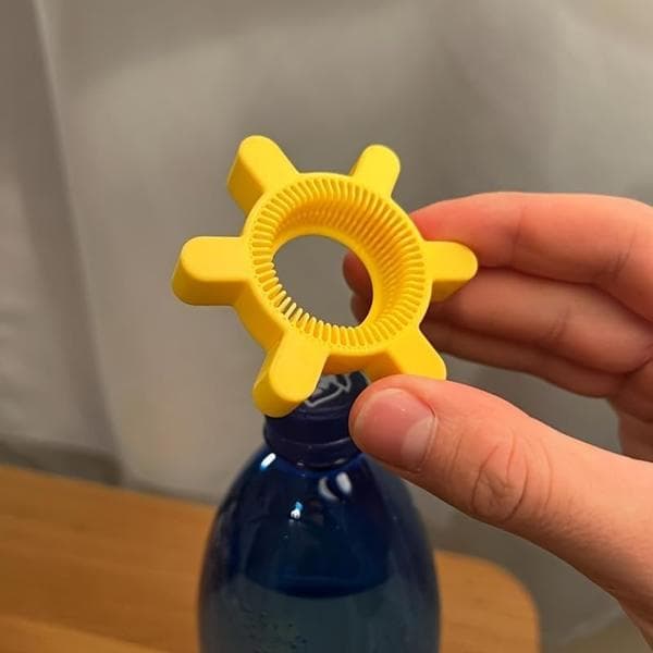 2-pack Bottle Opener, Rotating Kitchen Tool, Easy-to-Use Cap Opener for Soda, Water, and Beverage Bottles