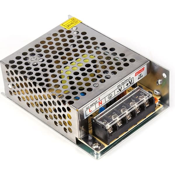 Universaali 15A 12V DC säädelty hakkuriteholähde