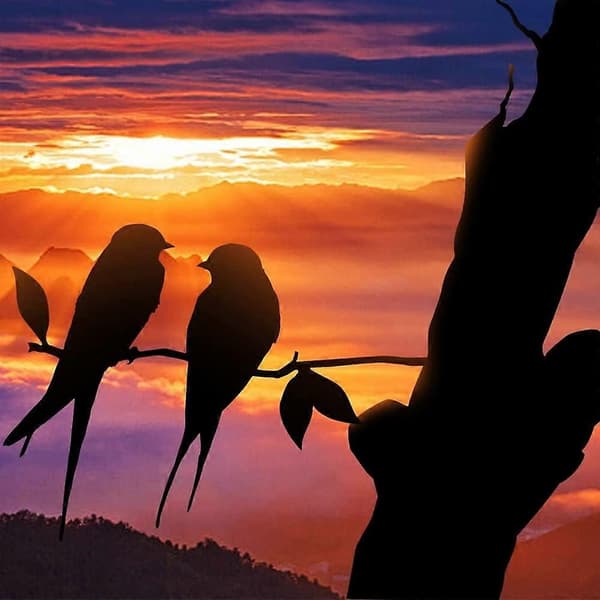 Black Wrought Iron Bird Silhouette for Garden Decoration