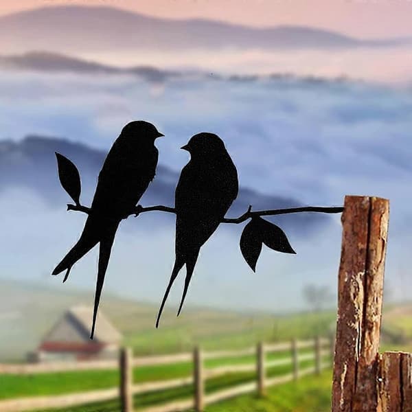 Black Wrought Iron Bird Silhouette for Garden Decoration