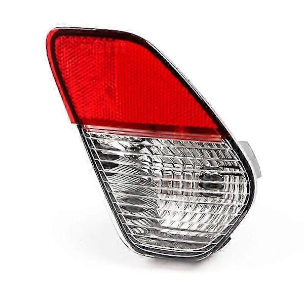 Bakre Støtfanger Tåkelys Baklys kompatibel med Mitsubishi Outlander 2015-2020 Delenummer: 8337A137 8337A136