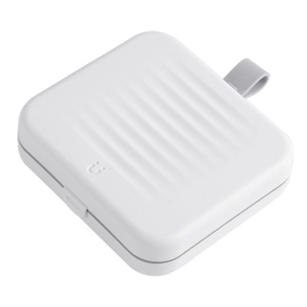 Magnetisk sug sybox bärbar liten dubbelskiktad magnetisk sybox kit för hem sovsal resor vit